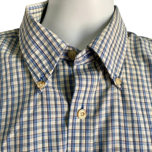 Van Heusen Men's Large Short Sleeve Button-Down Shirt - Picture 3 of 8